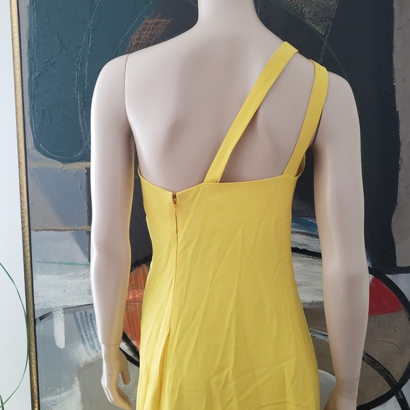 Iceberg | One-Shoulder Floor Length Dress - Picture 4 of 13